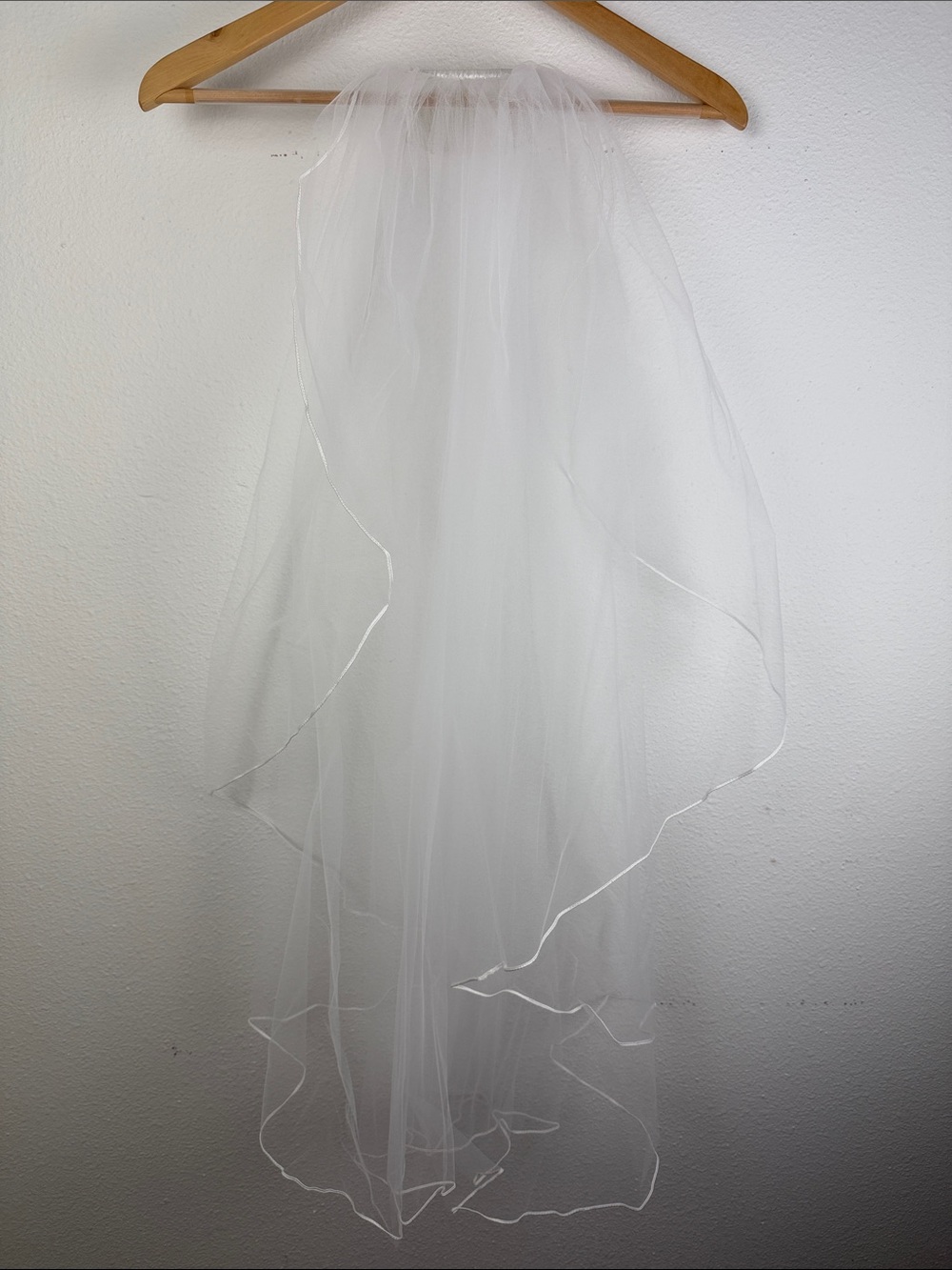 Bridal Wedding Veil White Cascade Waterfall Tulle With Satin Edge